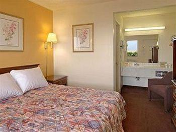 Garden Inn And Suites Silsbee エクステリア 写真