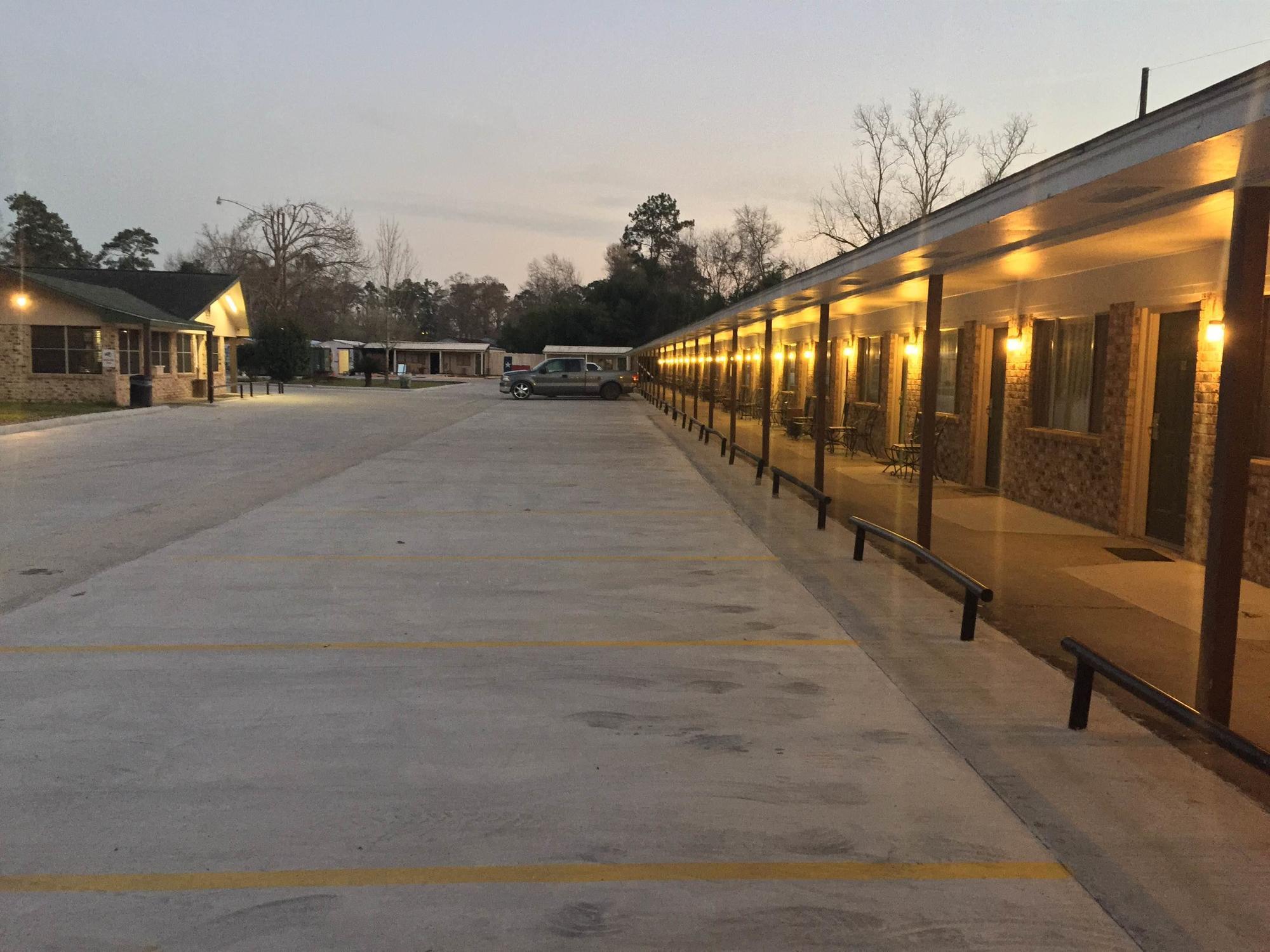 Garden Inn And Suites Silsbee エクステリア 写真